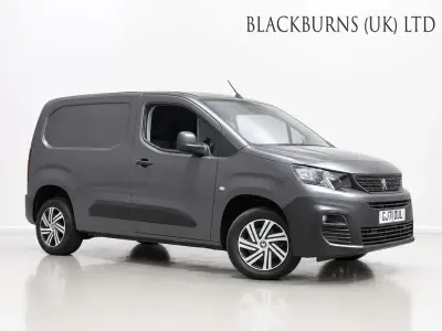 Used Peugeot Partner Premium 130 HP (95 kW) 2021 Grey MPV