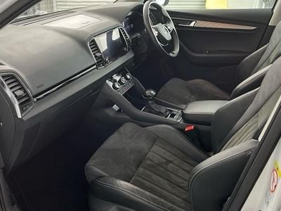 Gebraucht Skoda Karoq SE L 116 PS (85 kW) 2023 Weiß SUV