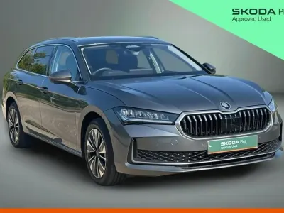 Used Skoda Superb SE Technology 150 HP (110 kW) 2025 Graphite grey metallic Estate