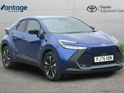 Used Toyota C-HR Design 140 HP (102 kW) 2025 Blue SUV