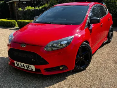 Używany Ford Focus ST 2012 Czerwony Hatchback