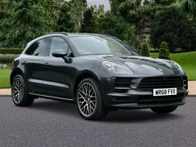 Used Porsche Macan 241 HP (177 kW) 2018 Grey SUV