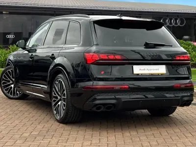 Used Audi SQ7 Advanced Plus 507 HP (372 kW) 2025 Black SUV