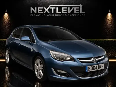 Gebraucht Vauxhall Astra SRi 165 PS (121 kW) 2014 Blau Kleinwagen