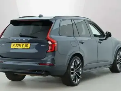 Used Volvo XC90 Plus 250 HP (183 kW) 2026 SUV