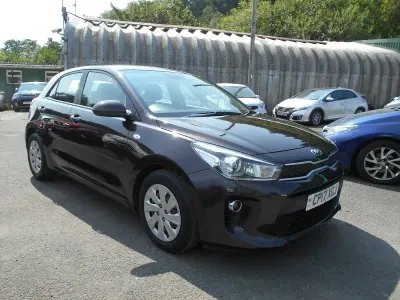 Used Kia Rio 84 HP (61 kW) 2017 Brown Hatchback