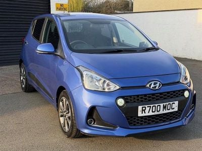 Used Hyundai i10 Premium SE 88 HP (64 kW) 2019 Blue metallic Hatchback
