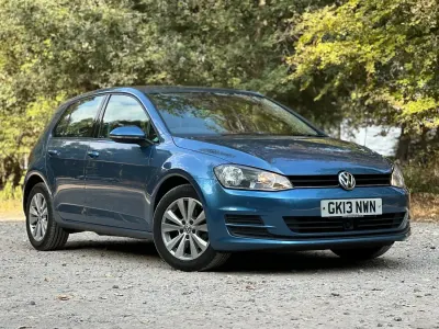 Used VW Golf VII SE 122 HP (89 kW) 2013 Blue Hatchback