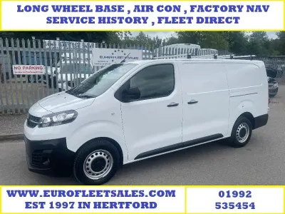Used Vauxhall Vivaro 100 HP (73 kW) 2021 White MPV