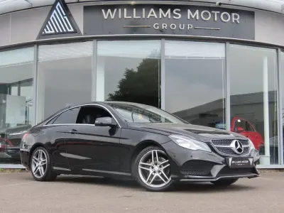 Käytetty Mercedes E220