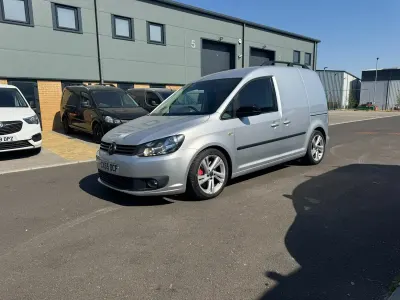 Used VW Caddy Highline 140 HP (102 kW) 2015 Silver MPV