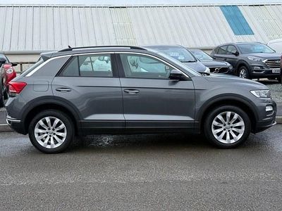 Used VW T-Roc SE 150 HP (110 kW) 2019 SUV