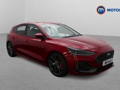 Used Ford Focus ST 280 HP (205 kW) 2023 Red Hatchback