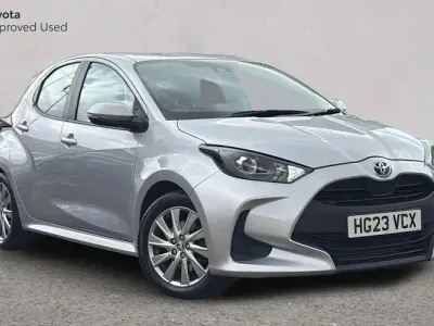 Used Toyota Yaris 116 HP (85 kW) 2023 Silver Hatchback