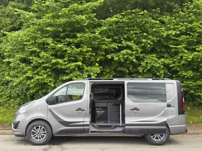 Used Vauxhall Vivaro Sportive 125 HP (91 kW) 2018 Grey MPV