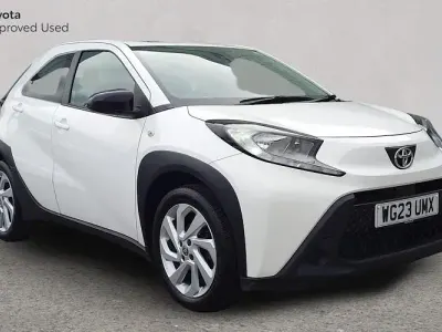 Used Toyota Aygo X PURE 72 HP (52 kW) 2025 SUV