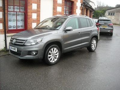 Usado VW Tiguan Match 140 CV (102 kW) 2014 Gris SUV