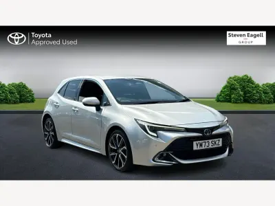 Used Toyota Corolla 138 HP (101 kW) 2023 Silver Hatchback