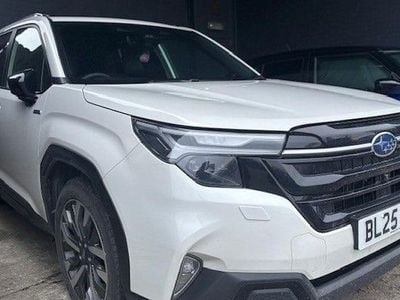 Used Subaru Forester 136 HP (100 kW) 2025 White SUV