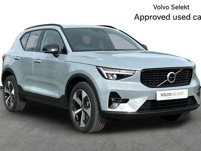 New Volvo XC40 Plus 161 HP (118 kW) 2026 Grey SUV