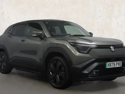 Used Suzuki e-Vitara 135 kW (184 HP) 2025 Green SUV