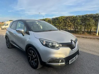 Used Renault Captur Dynamique 90 HP (66 kW) 2014 Silver/black SUV