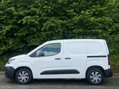 Used Citroën e-Berlingo 75 HP (55 kW) 2019 White MPV