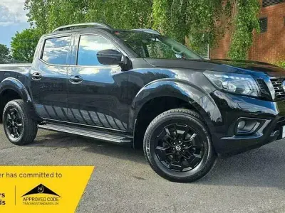 Used Nissan Navara N-Guard 190 HP (139 kW) 2021 Black Pickup
