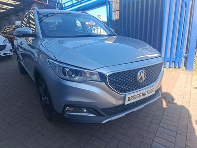 Used MG ZS Exclusive 106 HP (77 kW) 2018 Silver SUV