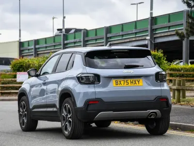 Used Jeep Avenger Summit 100 HP (73 kW) 2025 Grey SUV