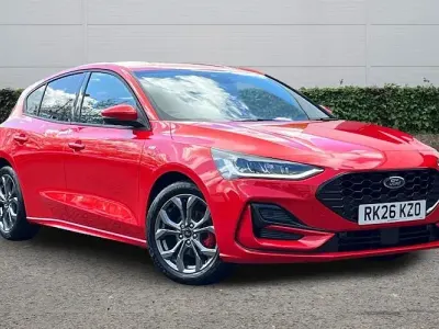 New Ford Focus ST-Line 155 HP (114 kW) 2025 Hatchback