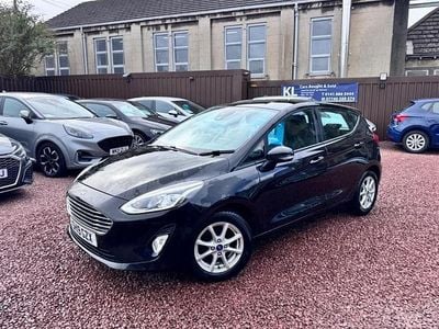 Used Ford Fiesta Zetec 100 HP (73 kW) 2019 Black Hatchback