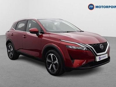 Red Used 2022 Nissan Qashqai N-Connecta SUV | £17,999 (Fair price)