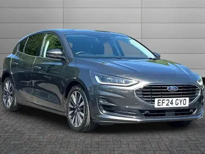 Usado Ford Focus Titanium X 125 HP (91 kW) 2024 Magnetic Citadino
