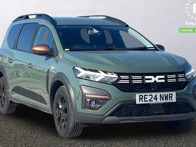 Used Dacia Jogger Extreme 141 HP (103 kW) 2024 Green MPV