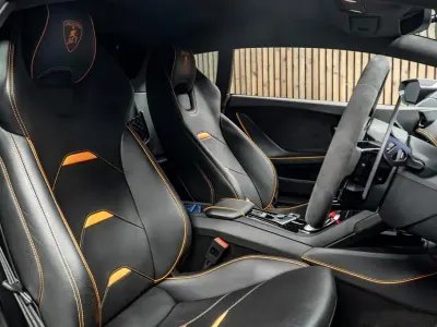 Used Lamborghini Huracán 640 HP (470 kW) 2020 Grey Coupe
