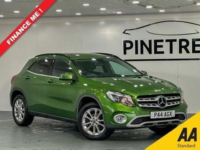 Used Mercedes GLA200 SE 136 HP (100 kW) 2017 Green SUV