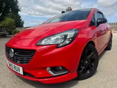Used Vauxhall Corsa Edition 90 HP (66 kW) 2015 Red Hatchback