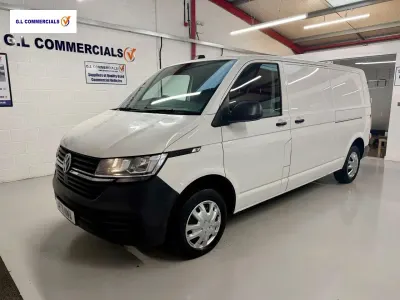 Begagnad VW Transporter Startline 2021 Vit Van