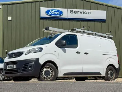 Second-hand Peugeot Expert 2021 Alb Van