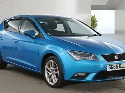 Usado Seat Leon SE Dynamic 110 CV (80 kW) 2016 Azul Utilitario