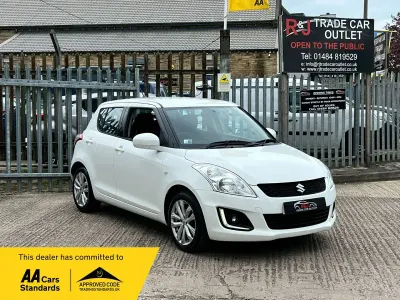 Używany Suzuki Swift SZ3 2015 Biały Hatchback