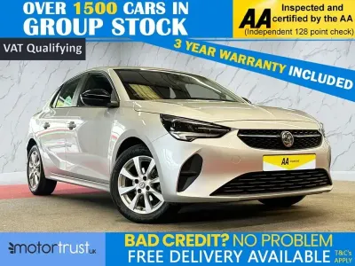 Usado Vauxhall Corsa Design Edition 75 HP (55 kW) 2022 Cinzento Citadino