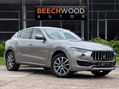 Used Maserati Levante GranLusso 275 HP (202 kW) 2018 Grey SUV
