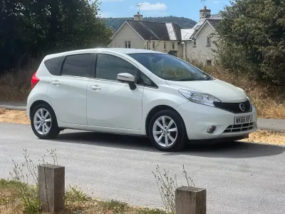 Used Nissan Note Tekna 90 HP (66 kW) 2016 White Hatchback