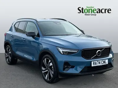 Używany Volvo XC40 Ultra 2025 Niebieski SUV