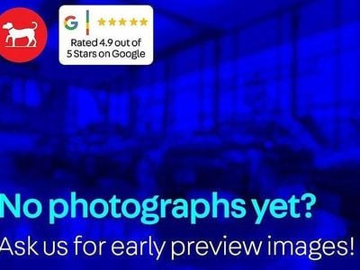 Used Toyota Auris Hybrid 136 HP (100 kW) 2018 Blue Hatchback