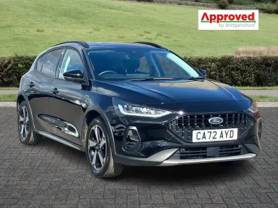 Gebraucht Ford Focus Active 2022 Schwarz Kleinwagen