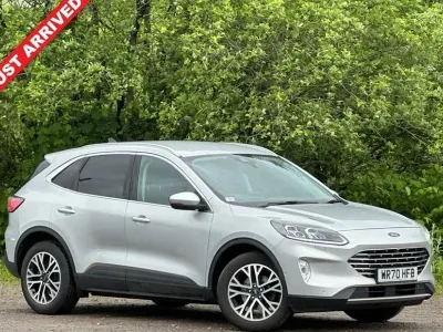 Begagnad Ford Kuga Titanium 150 HK (110 kW) 2020 Silver SUV