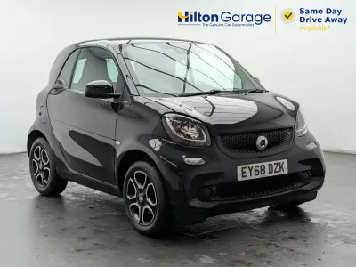 Used Smart ForTwo Coupé Premium 71 HP (52 kW) 2018 Black Coupe